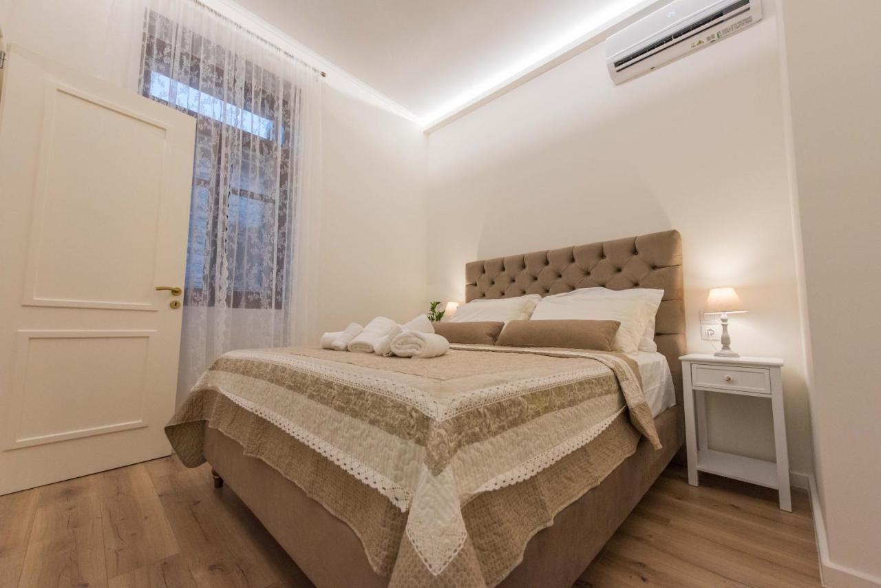 1571_ Suites A2 Nafpaktos Exterior photo